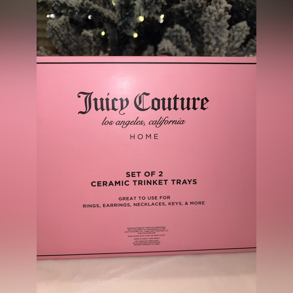 Juicy Couture Pink‎ Ceramic Trinket Tray Set (2) New in Box - Picture 5 of 5